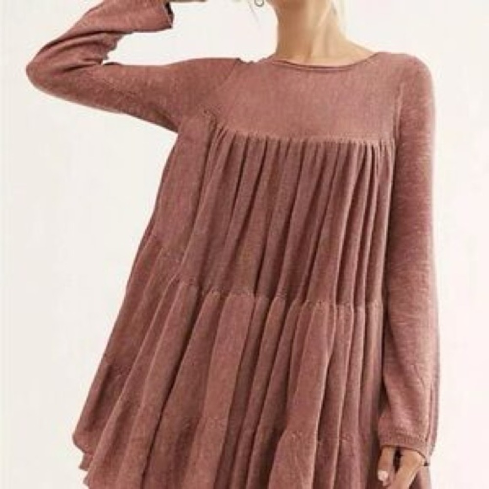NWT Free People Midnight Ruffles Swingy Tiered Tunic Sweater small new pink knit